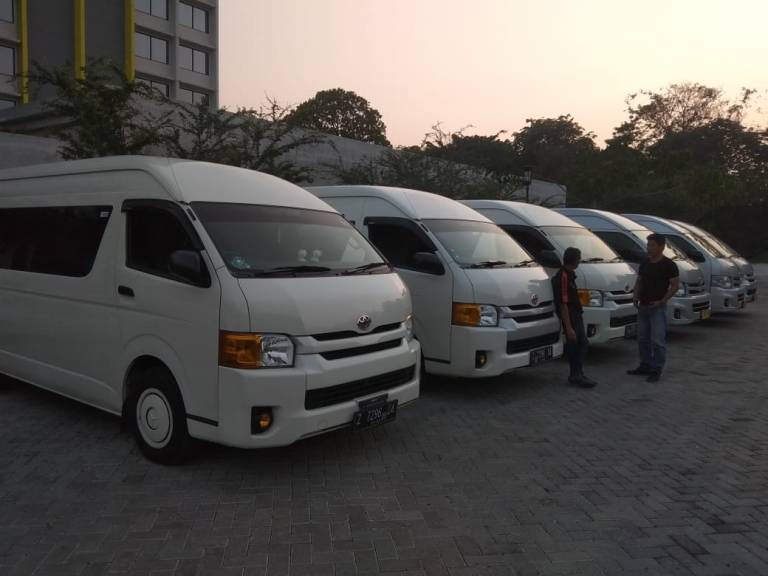 TRAVEL BANDUNG BANDARA SOEKARNO HATTA