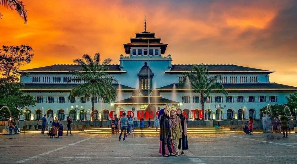 paket wisata bandung